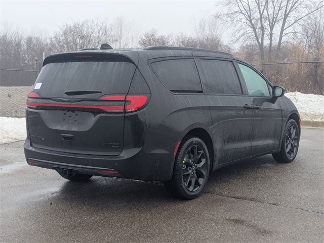 2026 Chrysler Pacifica PACIFICA LIMITED AWD