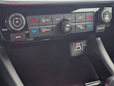 2025 Jeep Compass COMPASS LIMITED 4X4