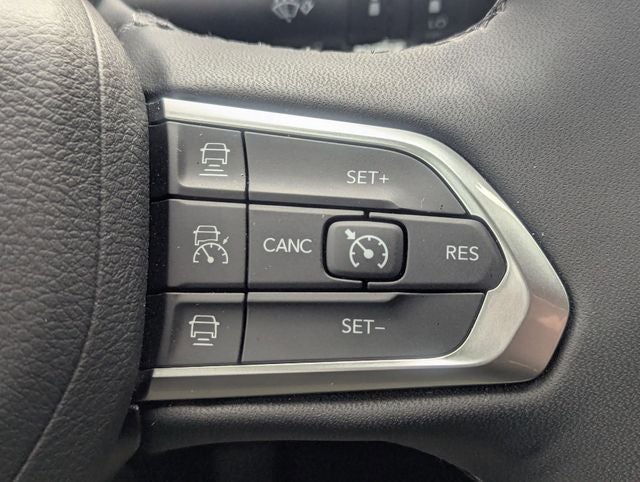 2025 Jeep Compass COMPASS LIMITED 4X4