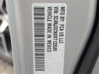 2024 Jeep Compass COMPASS LIMITED 4X4