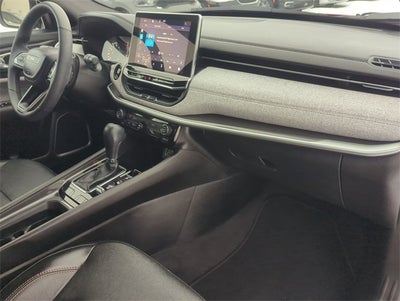 2023 Jeep Compass Latitude Lux FWD