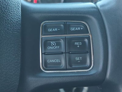 2018 RAM 1500 Big Horn Crew Cab 4x4 5'7' Box