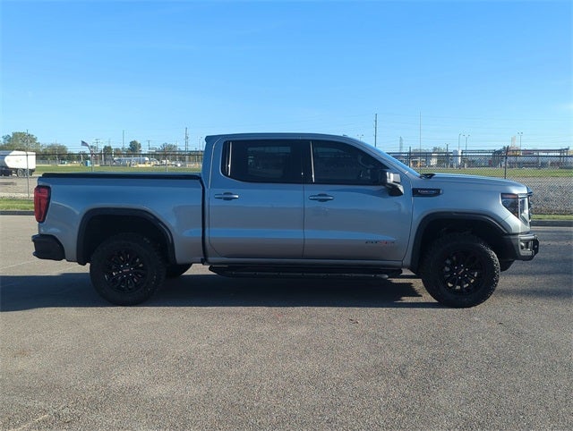 2023 GMC Sierra 1500 4WD Crew Cab Short Box AT4X