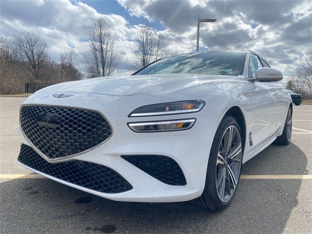2024 Genesis G70 2.5T