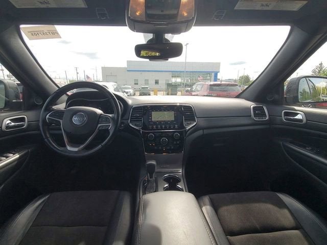 2020 Jeep Grand Cherokee Laredo