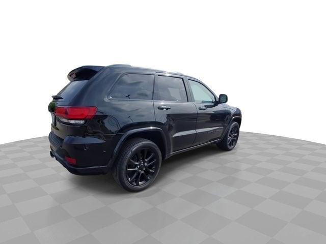 2020 Jeep Grand Cherokee Laredo