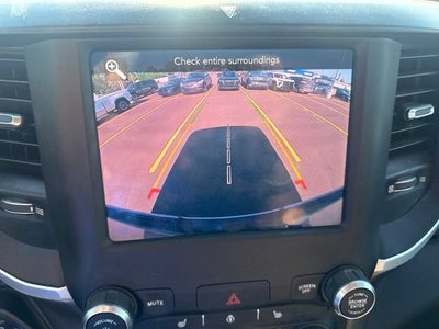 2020 RAM 1500 Big Horn Crew Cab 4x4 5'7" Box