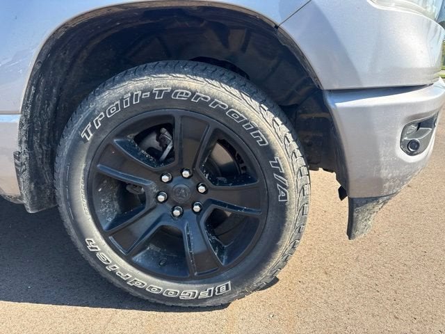 2020 RAM 1500 Big Horn Crew Cab 4x4 5'7" Box