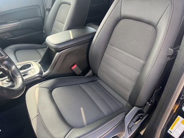 2022 GMC Canyon AT4 - Cloth