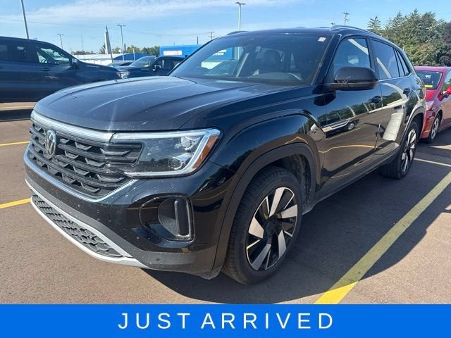 2024 Volkswagen Atlas Cross Sport 2.0T SE w/Technology