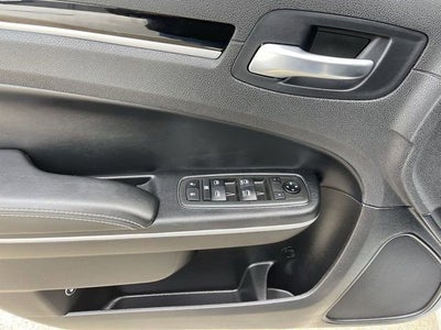 2021 Chrysler 300 300S