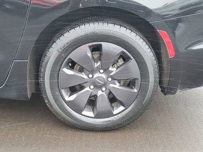 2020 Chrysler Pacifica Hybrid Touring