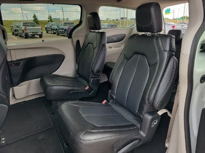 2023 Chrysler Pacifica Touring L AWD