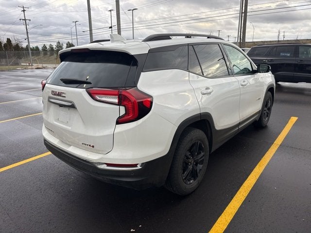 2022 GMC Terrain AT4