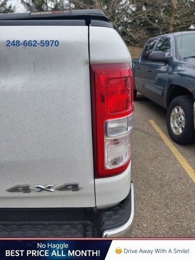 2019 RAM 1500 Big Horn/Lone Star Crew Cab 4x4 5'7" Box