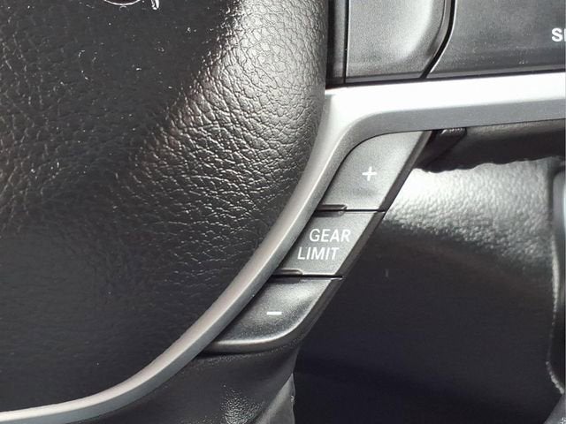 2021 RAM 1500 Big Horn Crew Cab 4x4 5'7" Box