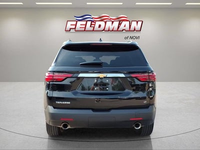 2023 Chevrolet Traverse LT Cloth