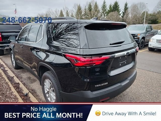 2022 Chevrolet Traverse LT Cloth