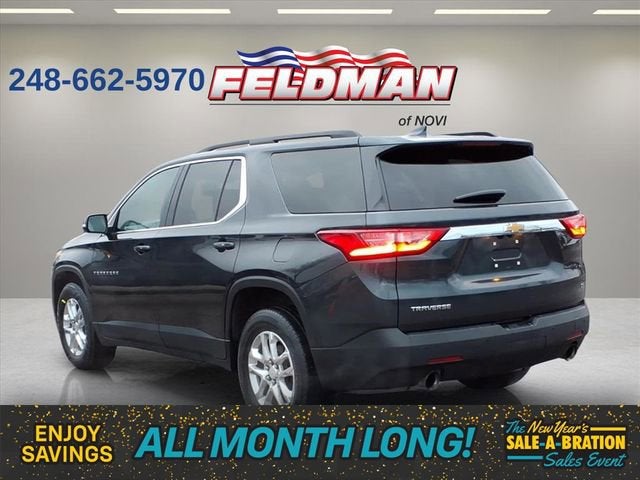 2021 Chevrolet Traverse LT Cloth