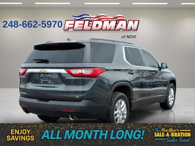 2021 Chevrolet Traverse LT Cloth