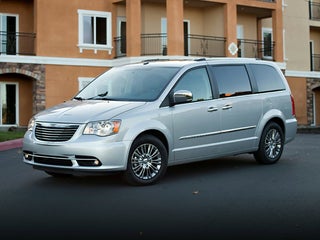2016 Chrysler Town &amp; Country Touring-L Anniversary Edition
