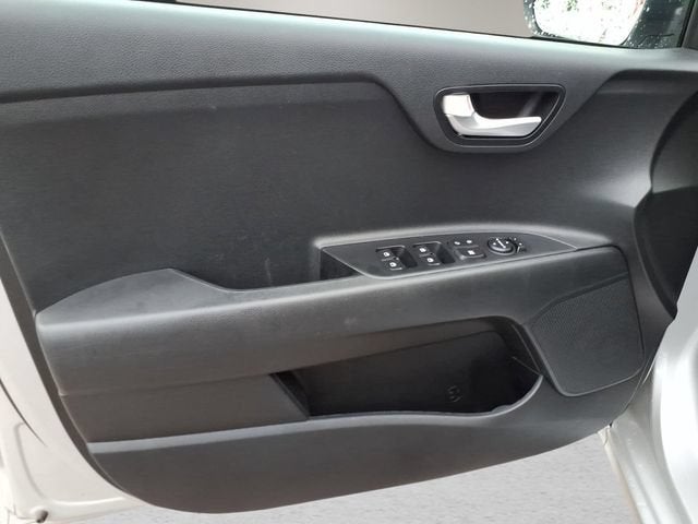 2023 Kia Rio LX