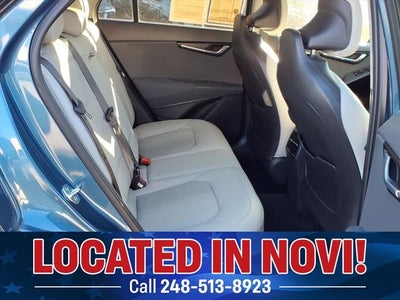 2024 Kia Niro EX Touring