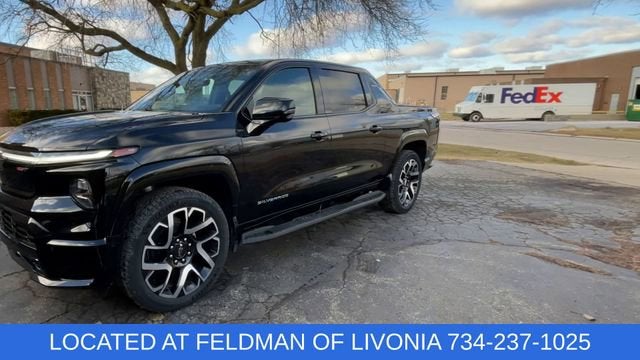 2024 Chevrolet Silverado EV RST