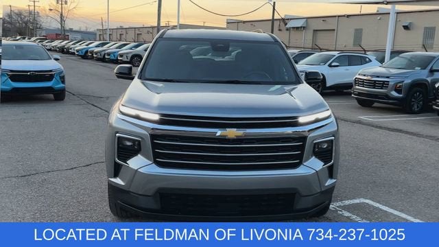 2024 Chevrolet Traverse LT