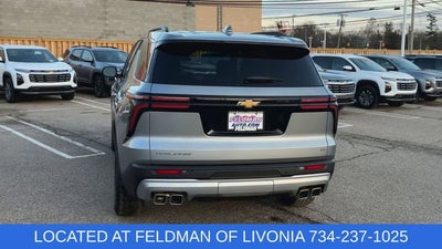 2024 Chevrolet Traverse LT