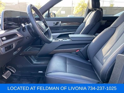 2026 Cadillac VISTIQ Sport