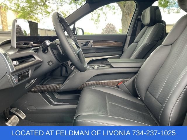 2026 Cadillac VISTIQ Sport