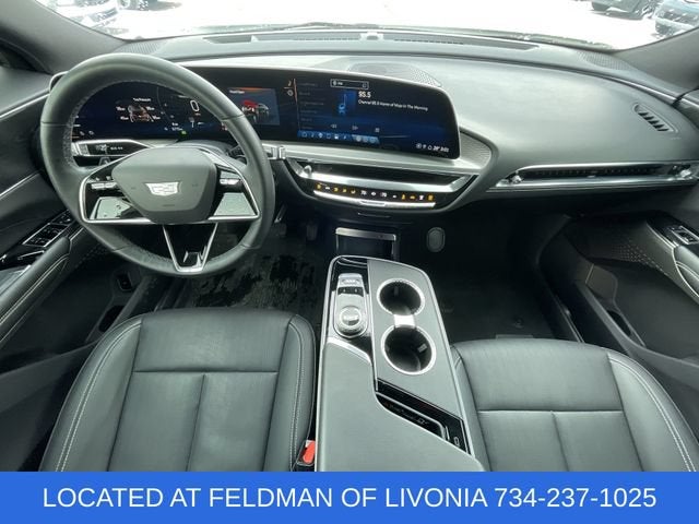 2024 Cadillac LYRIQ Luxury 1