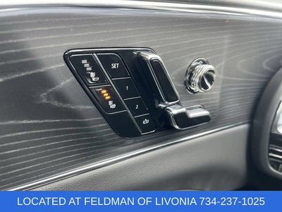 2024 Cadillac LYRIQ Luxury 1