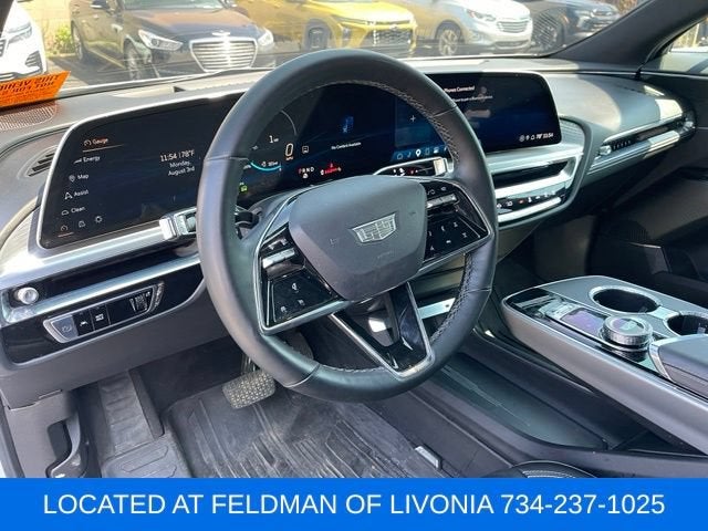 2024 Cadillac LYRIQ Luxury 1