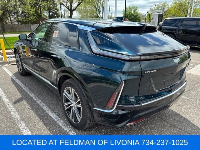 2024 Cadillac LYRIQ Luxury 1