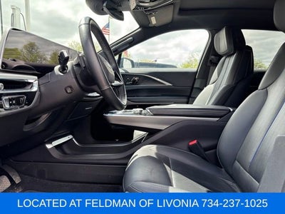 2024 Cadillac LYRIQ Luxury 1