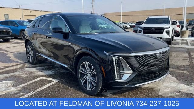 2024 Cadillac LYRIQ Luxury 1