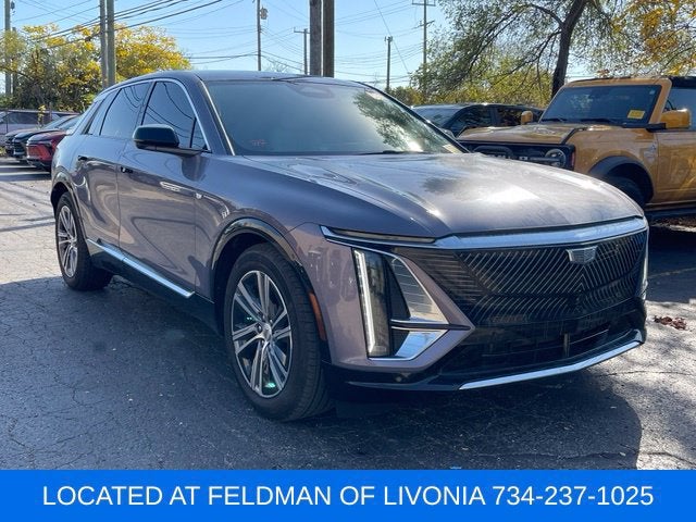 2024 Cadillac LYRIQ Luxury 2