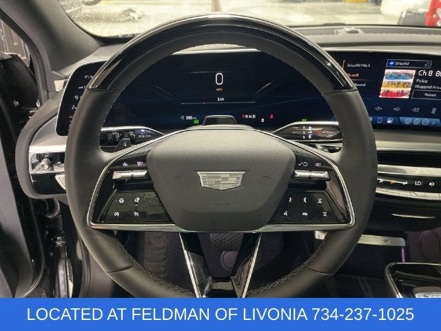 2024 Cadillac LYRIQ Luxury 3