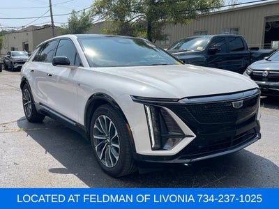 2024 Cadillac LYRIQ Sport 2