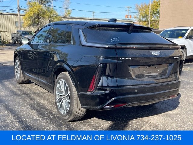 2024 Cadillac LYRIQ Sport 2