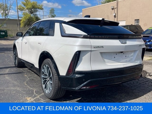 2024 Cadillac LYRIQ Sport 2