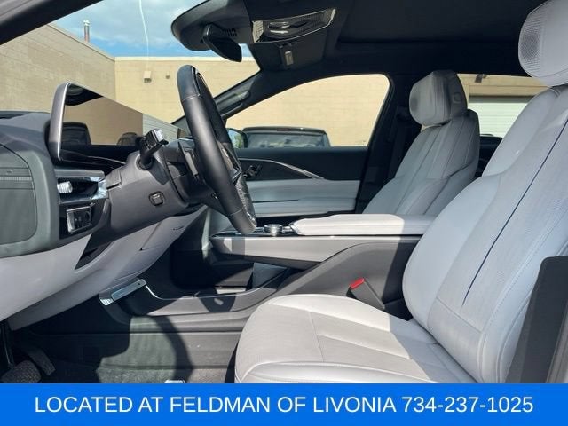 2024 Cadillac LYRIQ Sport 2