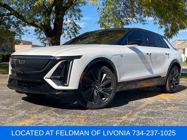 2024 Cadillac LYRIQ Sport 3