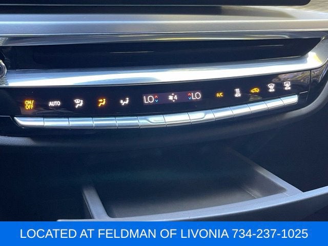 2024 Cadillac LYRIQ Sport 3