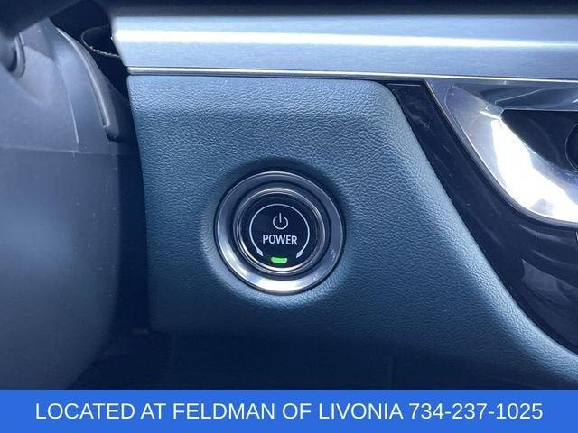 2024 Cadillac LYRIQ Sport 3