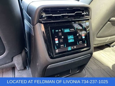 2025 Cadillac ESCALADE IQ Luxury 2