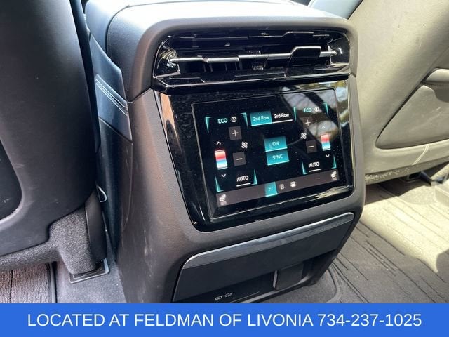 2025 Cadillac ESCALADE IQ Luxury 2