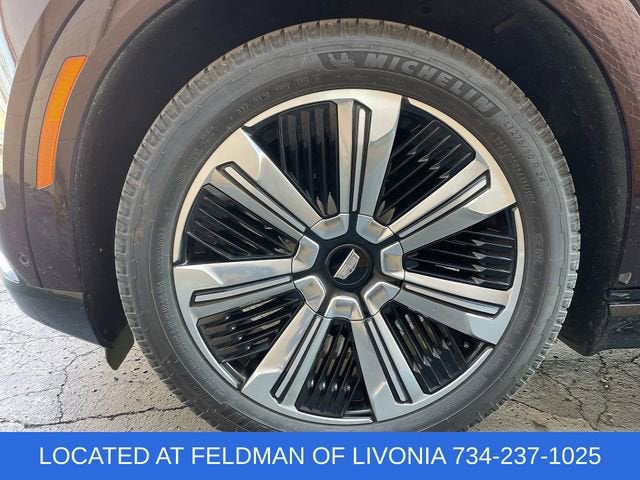 2025 Cadillac ESCALADE IQ Luxury 2